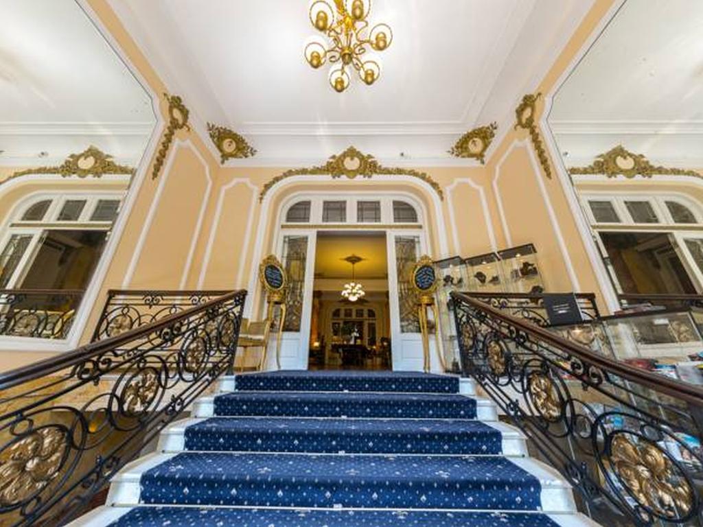 Grand Boutique Hotel Букурещ Екстериор снимка